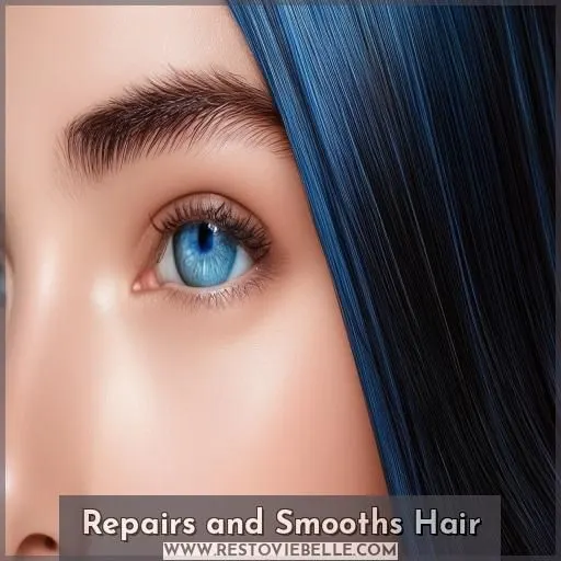 Repairs and Smooths Hair