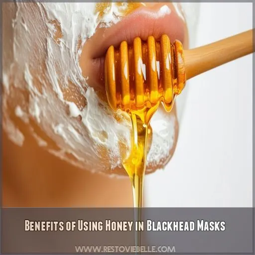 Benefits of Using Honey in Blackhead Masks