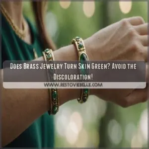 does brass jewelry turn skin green