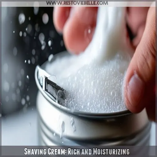 Shaving Cream: Rich and Moisturizing